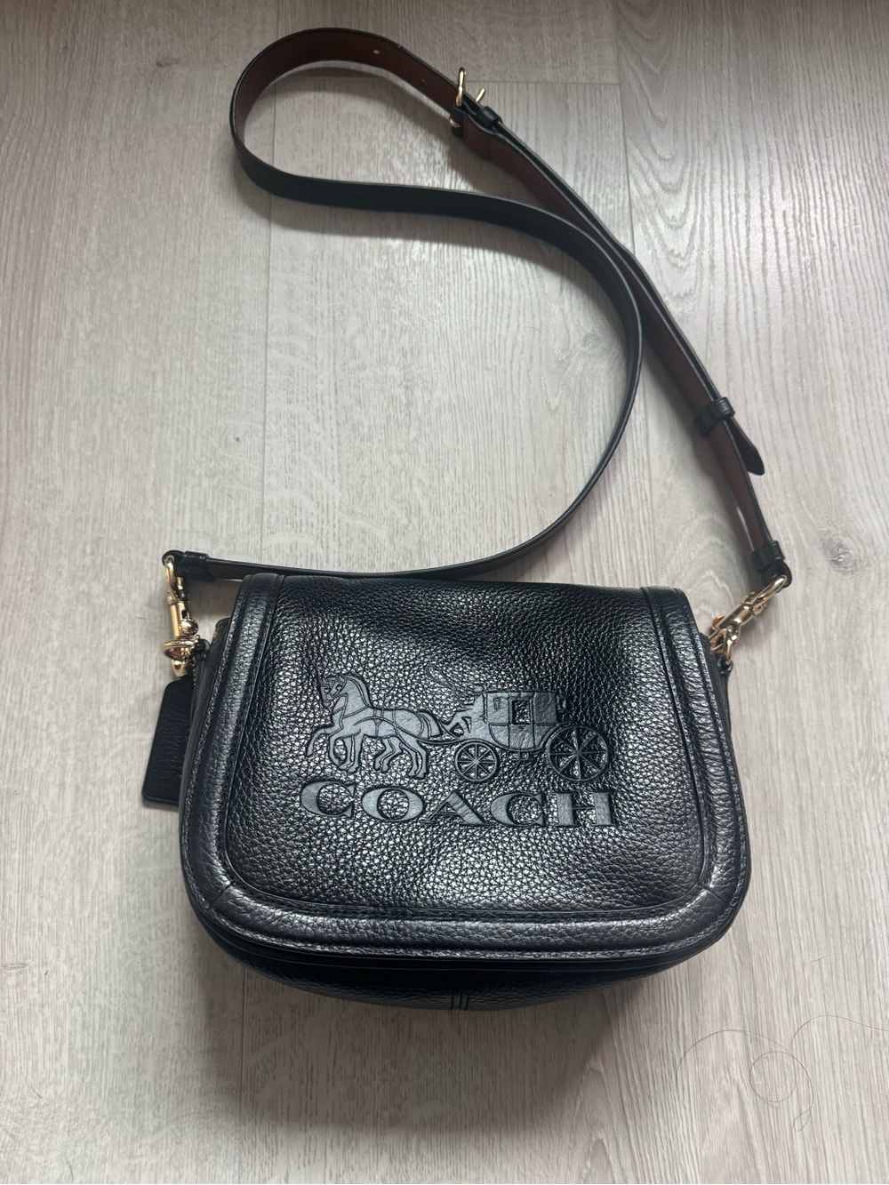EUC Coach | Black Leather Horse and Carriage Embossed | Saddle Crossbody